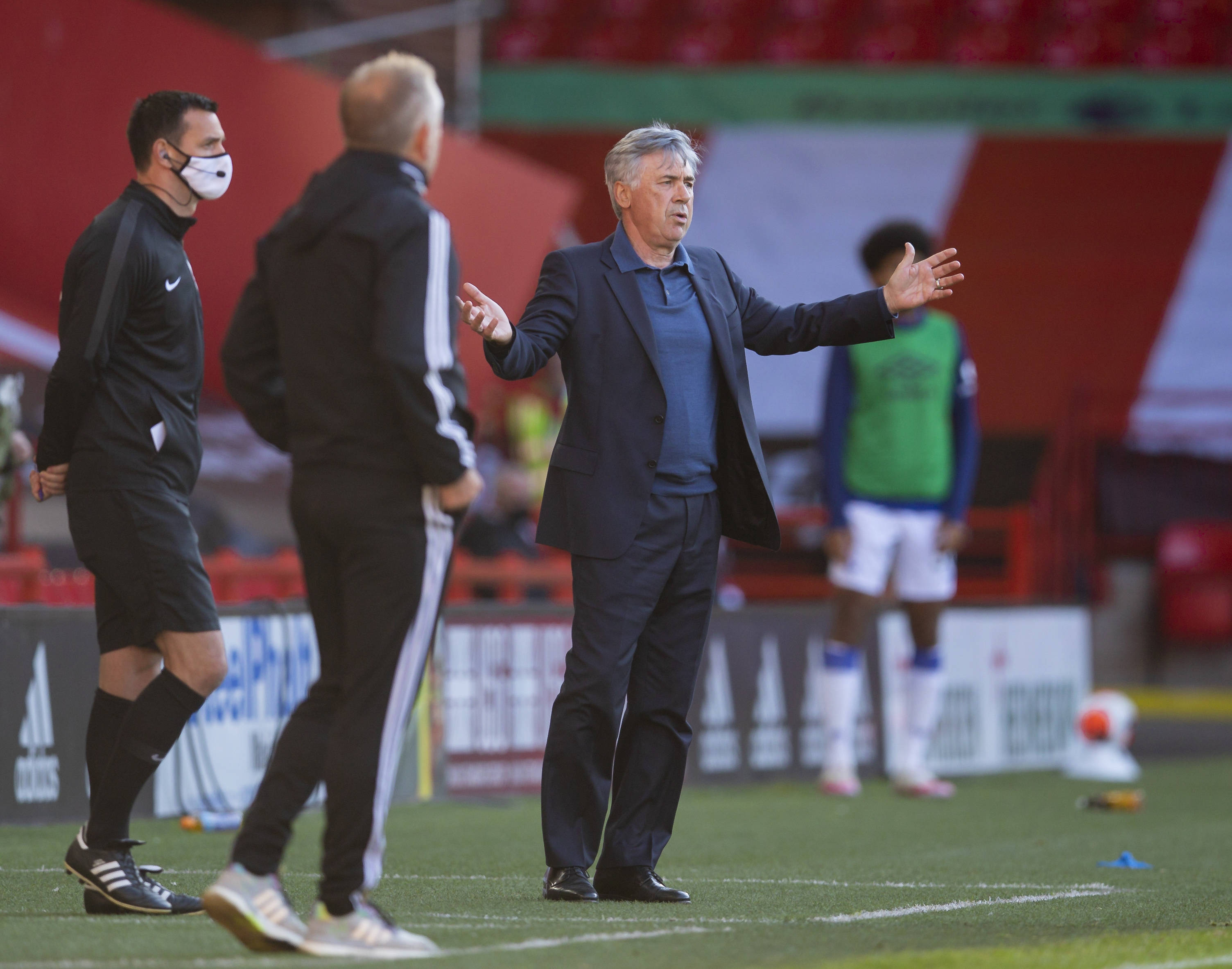 锋线创造机 锋线创造机