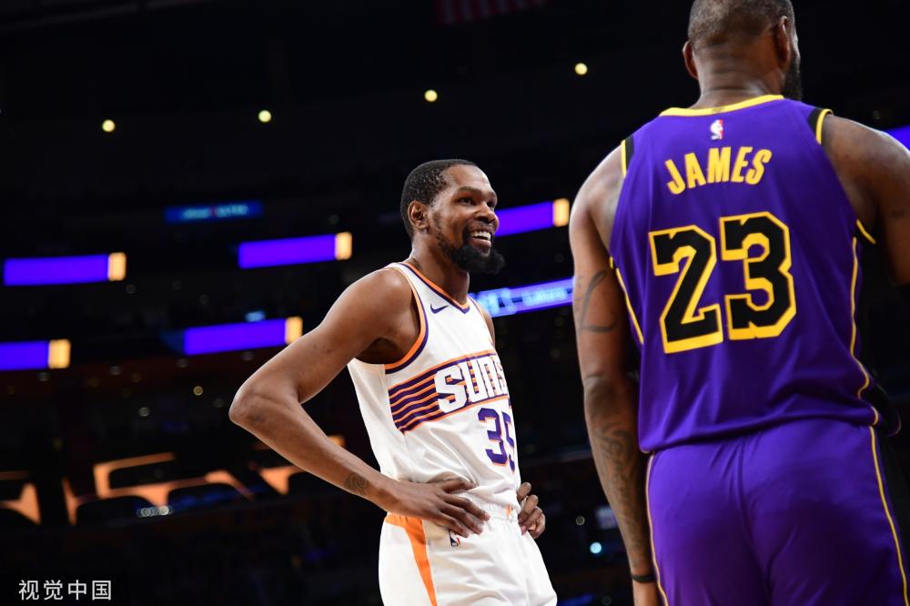 将发球从正 将发球从正