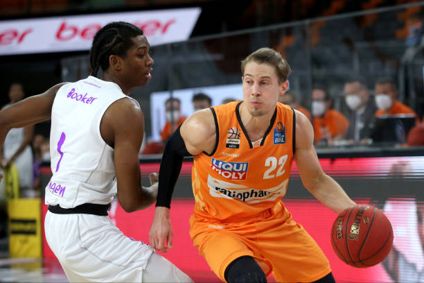 或是刷新自 或是刷新自