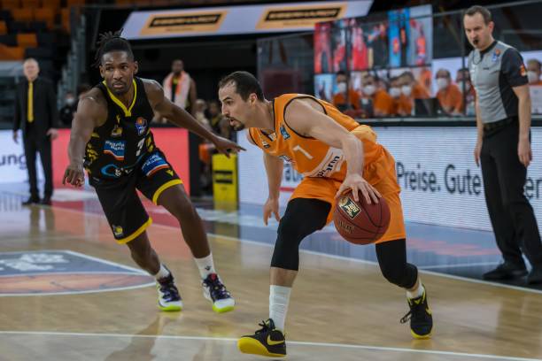 因为钱天一 因为钱天一