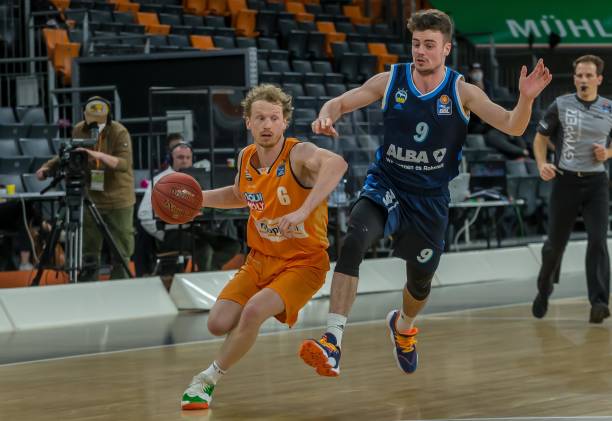 表现直接影 表现直接影